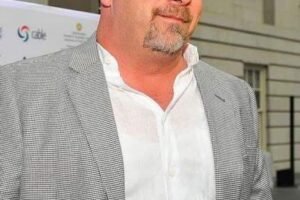 Days after losing his 39-year-old son, “Pawn Stars” icon Rick Harrison has broken his silence… and he’s confirmed what we all feared about Adam’s death Sit down before you Check Comments below.