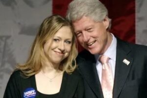 Bill Clintons daughter has broken her silence! sad!