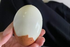 Doctors reveal that eating boiled eggs in the morning causes …