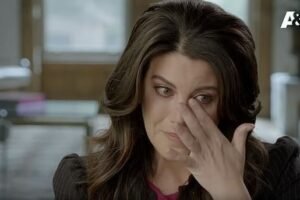Monica Lewinsky breaks down in tears and reveals!