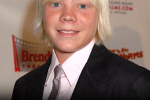 From Child Stardom to a Quiet Battle for Redemption, The Heartbreaking Final Days of 33-Year-Old Actor Blake Garrett