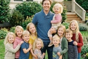 Devoted Father Learns Heartbreaking Truth About His Missing Fiancee Years Later