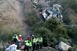 BREAKING NEWS At least 23 dead after bus falls into a chasm in…