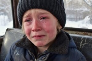 The Warm Ride: How a Bus Driver’s Shoebox Sparked a Community Movement