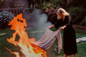 My Stepmom Threw Away My Late Mom’s Dresses, Calling Them ‘Old Rags’ – The Way Life Taught Her a Lesson Was Unexpected