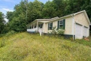 Inviting Single-Level Living Surrounded by West Virginia Scenery
