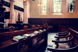 My Sister Pushed to Take Our Grandfather’s Estate in Court but I Stayed Quiet Until the Last Person Arrived