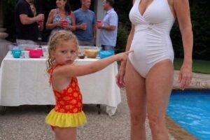 Shocking Toddler Discovery at Pool Party Uncovers My Husband’s Secret Past on My Stepmom’s Body!