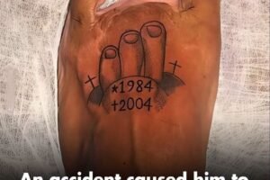 An accident made him lose three toes, and he decided to get a funeral tattoo to remember them