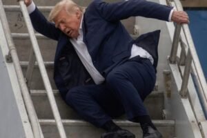 Trump FALLS AGAIN! — White House Doctor Breaks Silence!